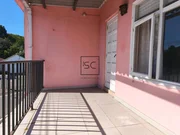 Vivienda de 4 plantas con finca en mugardos