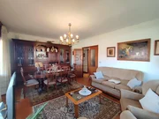 Voluminoso chalet en ares