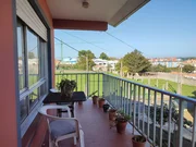 Voluminoso chalet en ares