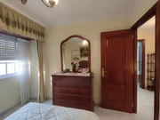 Casa adosada en el centro de ares con terraza y vistas parciales al mar