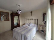 Casa adosada en el centro de ares con terraza y vistas parciales al mar