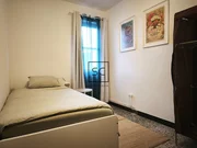 Casa pareada con patio en catabois, ferrol