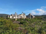Casa para rehabilitar y gran finca en san román, cedeira