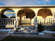 Casa de planta baja en ares