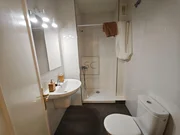 Amplio piso con ascensor, garaje y terraza en ferrol (centro)