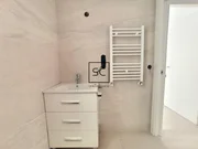Piso reformado con garaje y trastero en esteiro, ferrol