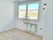 Piso reformado con garaje y trasteros en esteiro, ferrol