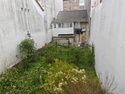 Casa con jardín y garaje en porta nova, ferrol
