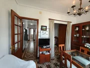 Casa con jardín y garaje en porta nova, ferrol