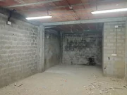 Bajo comercial en Santa Cecilia, Narón.