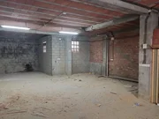 Bajo comercial en Santa Cecilia, Narón.