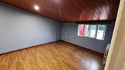 Chalet adosado con finca en Neda