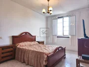 Casa con finca, bodegas y garaje en San Juan de Piñeiro, Mugardos.