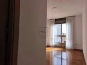 Apartamento con plaza de garaje y trastero en Ares