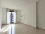 Apartamento con plaza de garaje y trastero en Ares