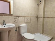 Apartamento con plaza de garaje y trastero en Ares