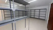 Bajo comercial en Caranza, Ferrol.