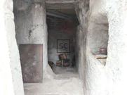 Casa con garajes y bodega en Neda.