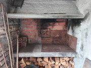 Casa con garajes y bodega en Neda.