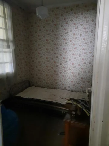 Casa con finca en zona urbana para reformar en santa cecilia, narón