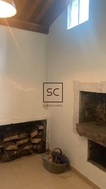 Casa con finca en san saturniño