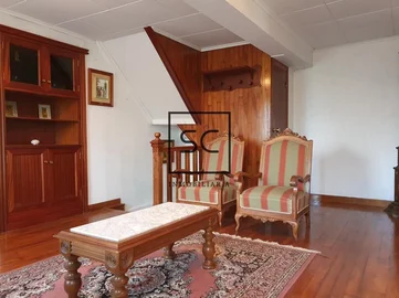 Casa con finca en san saturniño