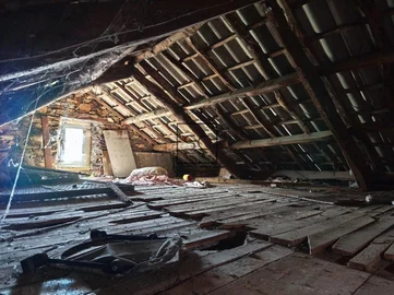 Casa con finca en san saturniño