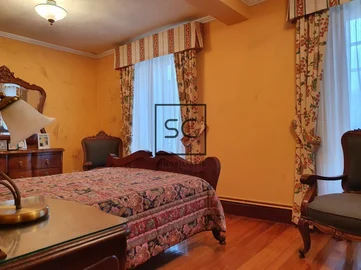 Casa con finca y bodega en maniños, fene