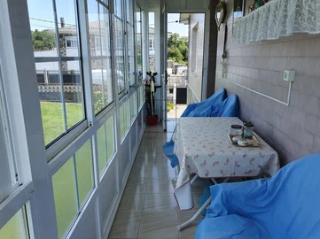 Casa con bodega y finca en san pedro de nos, oleiros