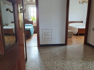 Casa con bodega y finca en san pedro de nos, oleiros