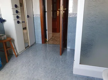 Casa con bodega y finca en san pedro de nos, oleiros