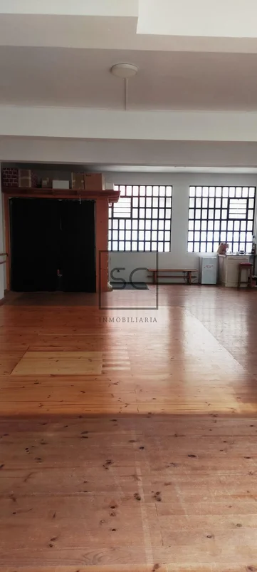 Local con patio en fajardo-ferrol