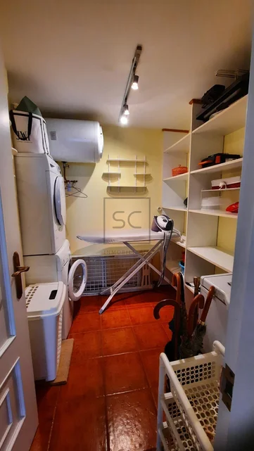 Casa de piedra con vistas al mar en doniños