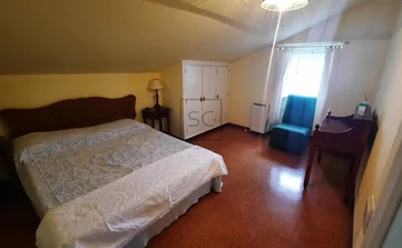 Casa de piedra con vistas al mar en doniños