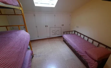 Casa de piedra con vistas al mar en doniños