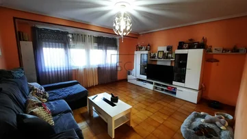 Piso tercero en santa cecilia