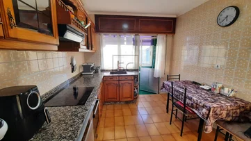 Piso tercero en santa cecilia