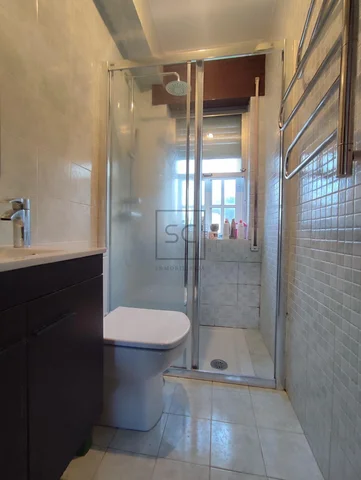 Planta baja con finca en la mourela neda