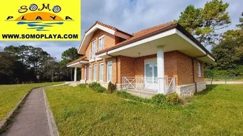 Casa O Chalet Independiente En Venta En Loredo