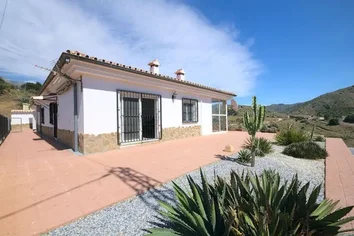 Casa O Chalet Independiente En Venta En Sedella