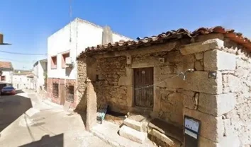 Casa De Pueblo En Venta En Travesía Remoria, 19