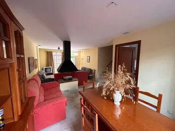 Chalet Adosado En Venta En Sevilla