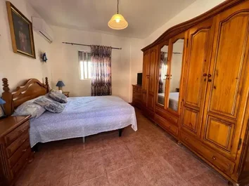 Chalet Adosado En Venta En Calle Córdoba