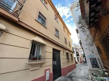 Piso En Venta En Divina Enfermera, 8