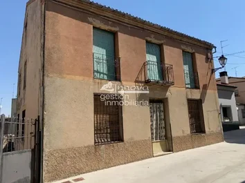 Casa o chalet independiente en venta en Bernuy de Porreros