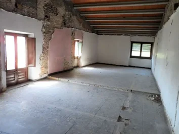 Casa De Pueblo En Venta En Amer