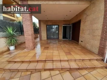 Casa O Chalet Independiente En Venta En La ColladaSis Camins