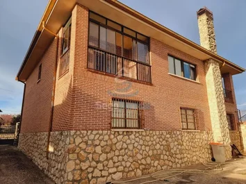 Casa O Chalet Independiente En Venta En La Lastrilla