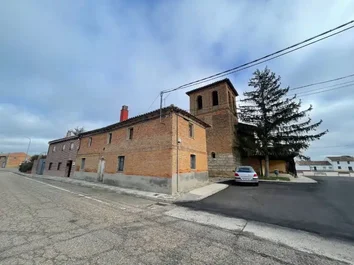 Casa De Pueblo En Venta En Calle Mayor