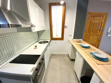 Piso en venta en calle estremiana, 14